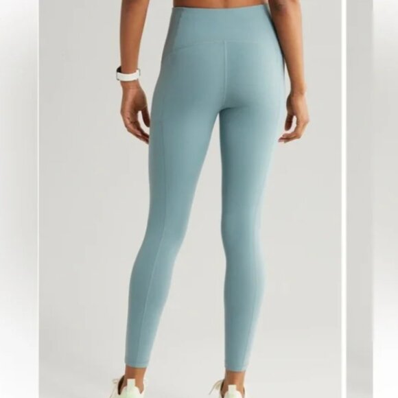 Zella Studio - Luxe High Waist Pocket 7/8 Legging | Gray Thunder | Size Medium - Picture 6 of 16